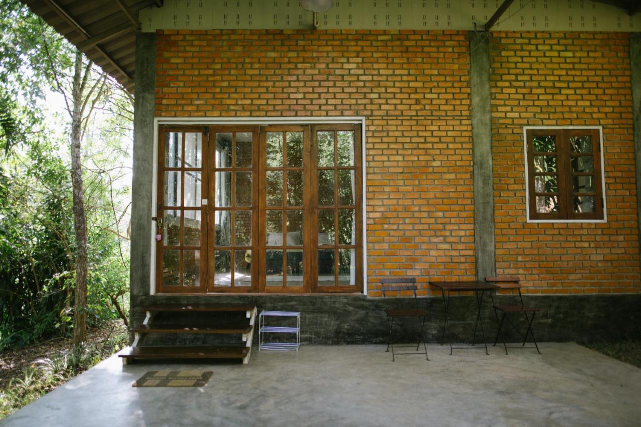 Aum Hum Homestay Fang Bagian luar foto